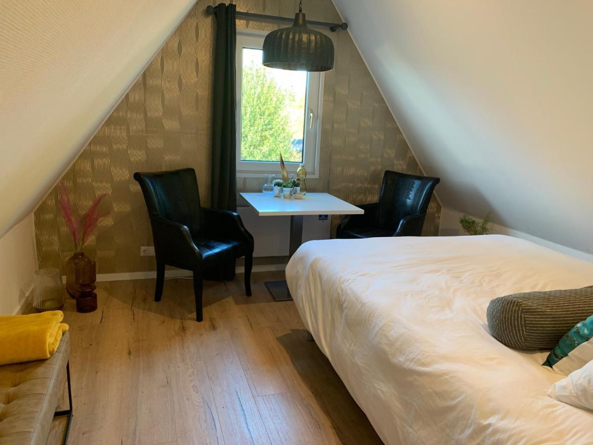 B&B Bij Vincent Nieuw-Amsterdam Dış mekan fotoğraf
